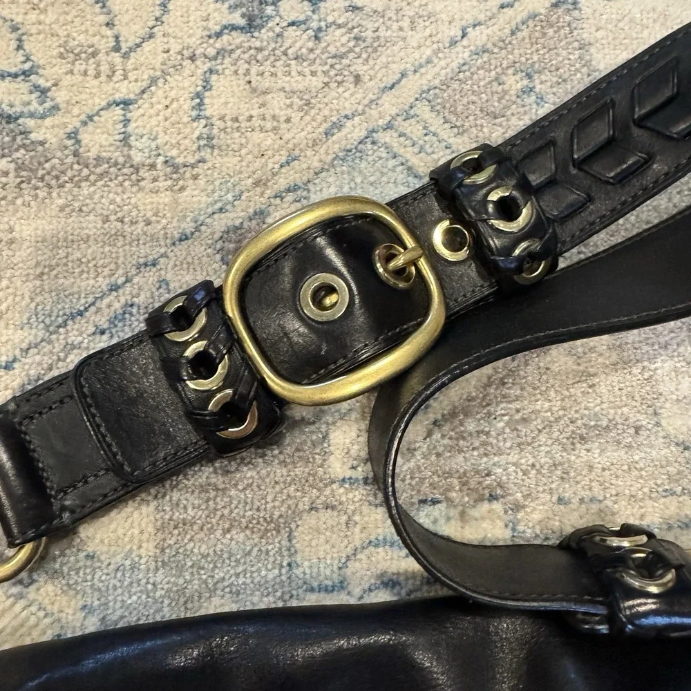 Y2K Coach Bleecker Signature Buckle Flap Shoulder Bag Messenger 2007 Vtg Coach